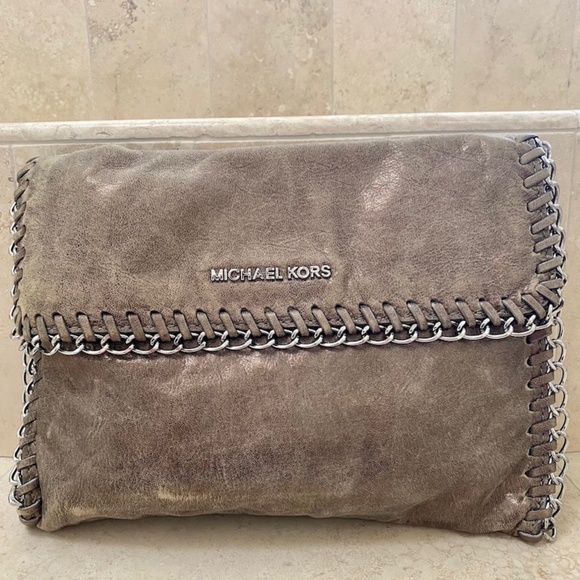 Grey with Silver Chain Clutch - Picture 1 of 3
